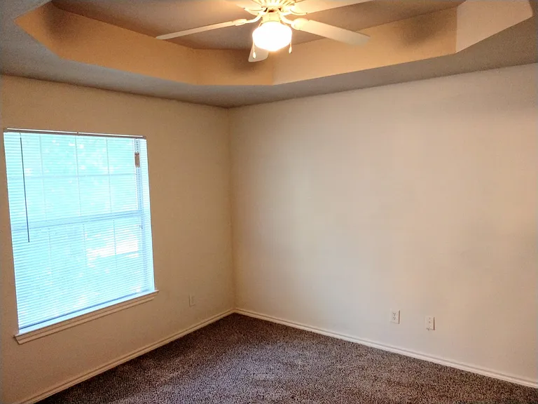 3908 Stuart Rd — Photo 17