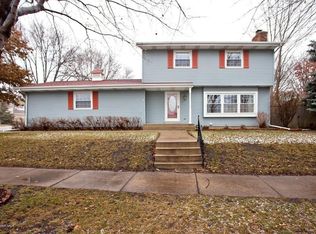 1119 40th St NW, Rochester, MN 55901