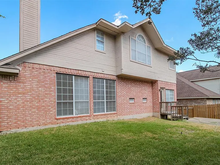 5921 Back Bay Ln — Photo 24