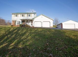 28102 Speidel Rd, East Rochester, OH 44625