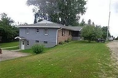 1st image of 412 Church St #11