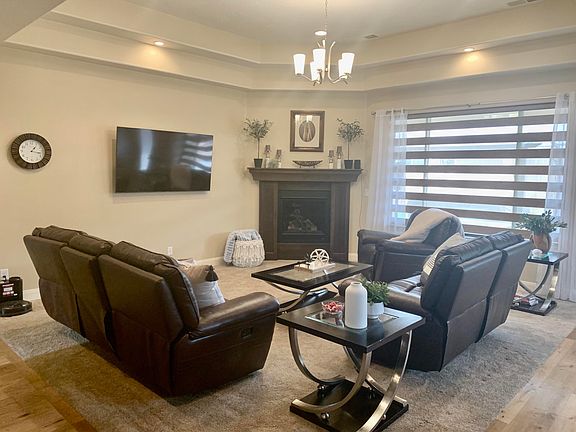 5th image of 3337 E Blackbrush Dr