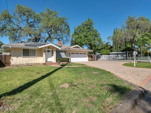 685 Paige Ln, Thousand Oaks, CA 91360