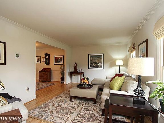 4th image of 4632 Bettswood Dr