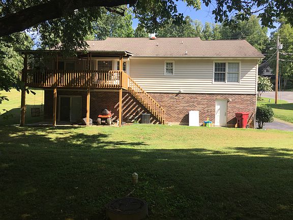 4th image of 139 Glen Oaks Dr
