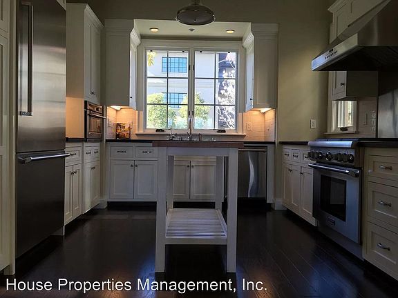 3rd image of 7 Tamalpais Commons Ln #7