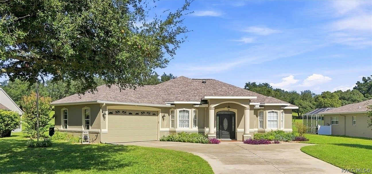 2885 N Brentwood Cir