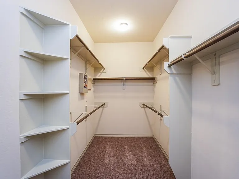 2206 Argos Dr — Photo 20