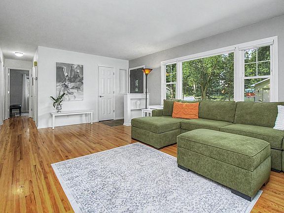 5th image of 1424 Rhode Island Ave N