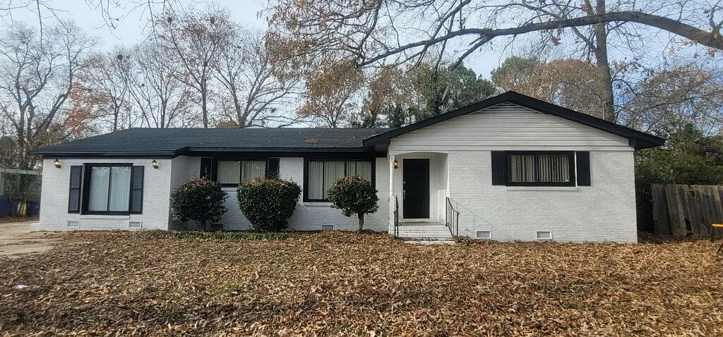 6 bed, 2849 sqft, $2,650 — Photo 1