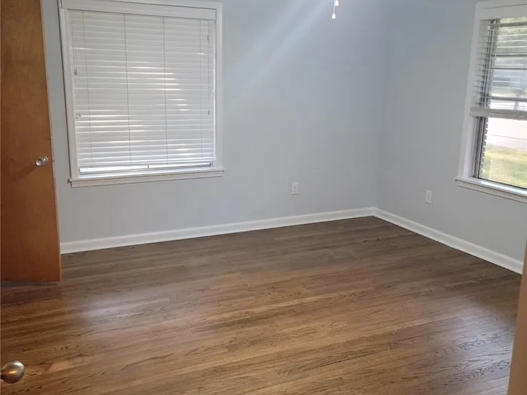 1000 Hereford St — Photo 16