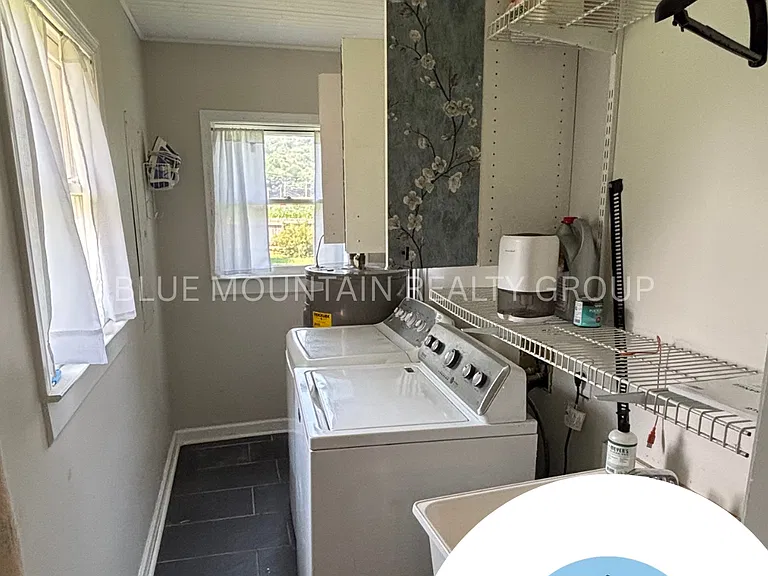218 Coleman Mountain Rd — Photo 9