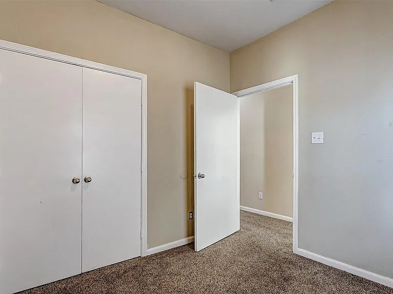 8704 San Rocco St — Photo 9