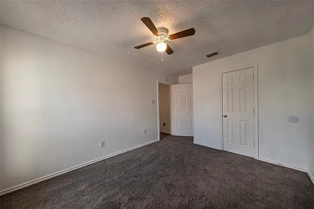 5208 Glen Springs Trl — Photo 35