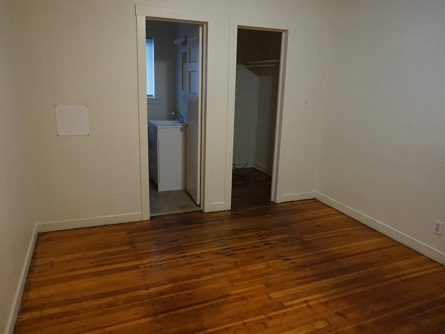 1 bed, 600 sqft, $1,195 — Photo 2