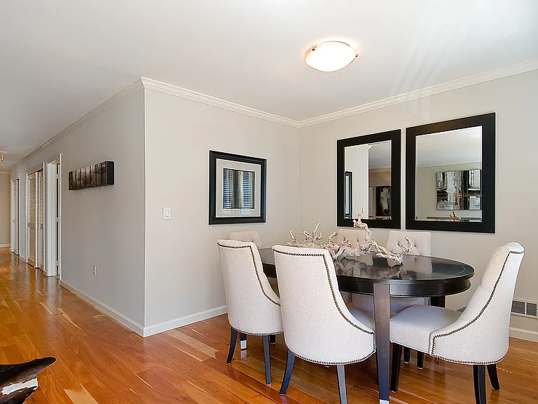 650 Chestnut St #302 — Photo 7