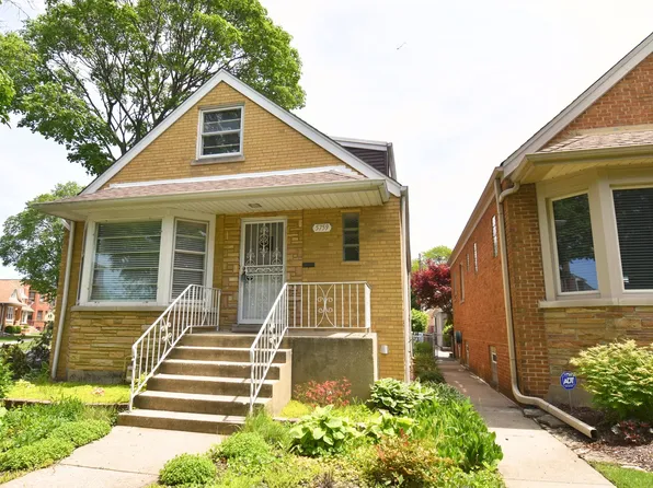 5759 N Moody Ave, Chicago, IL 60646