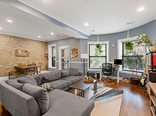5219 N Winthrop Ave #2, Chicago, IL 60640