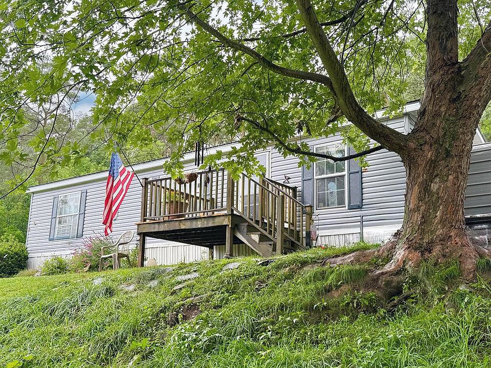 1st image of 233 Brown Rd