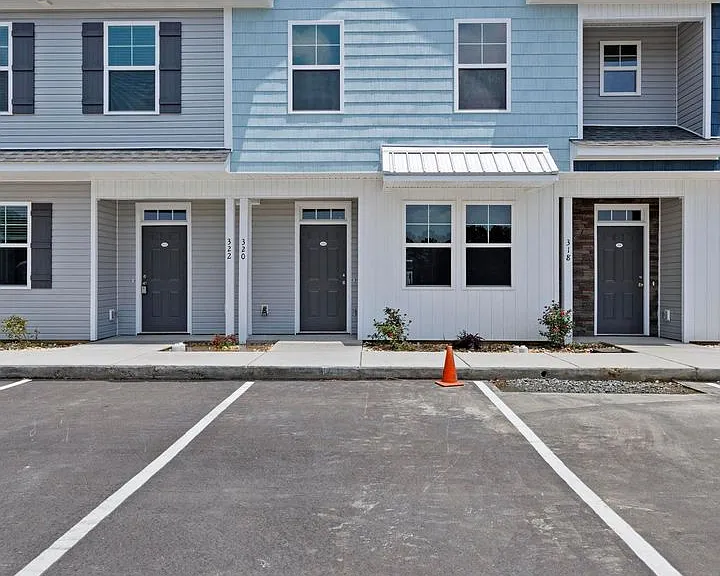 320 Starfish Ln — Photo 22