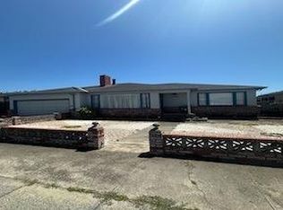 624 Filbert St, Half Moon Bay, CA 94019