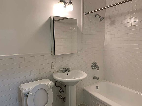 2nd image of 326 E 85th St #1E