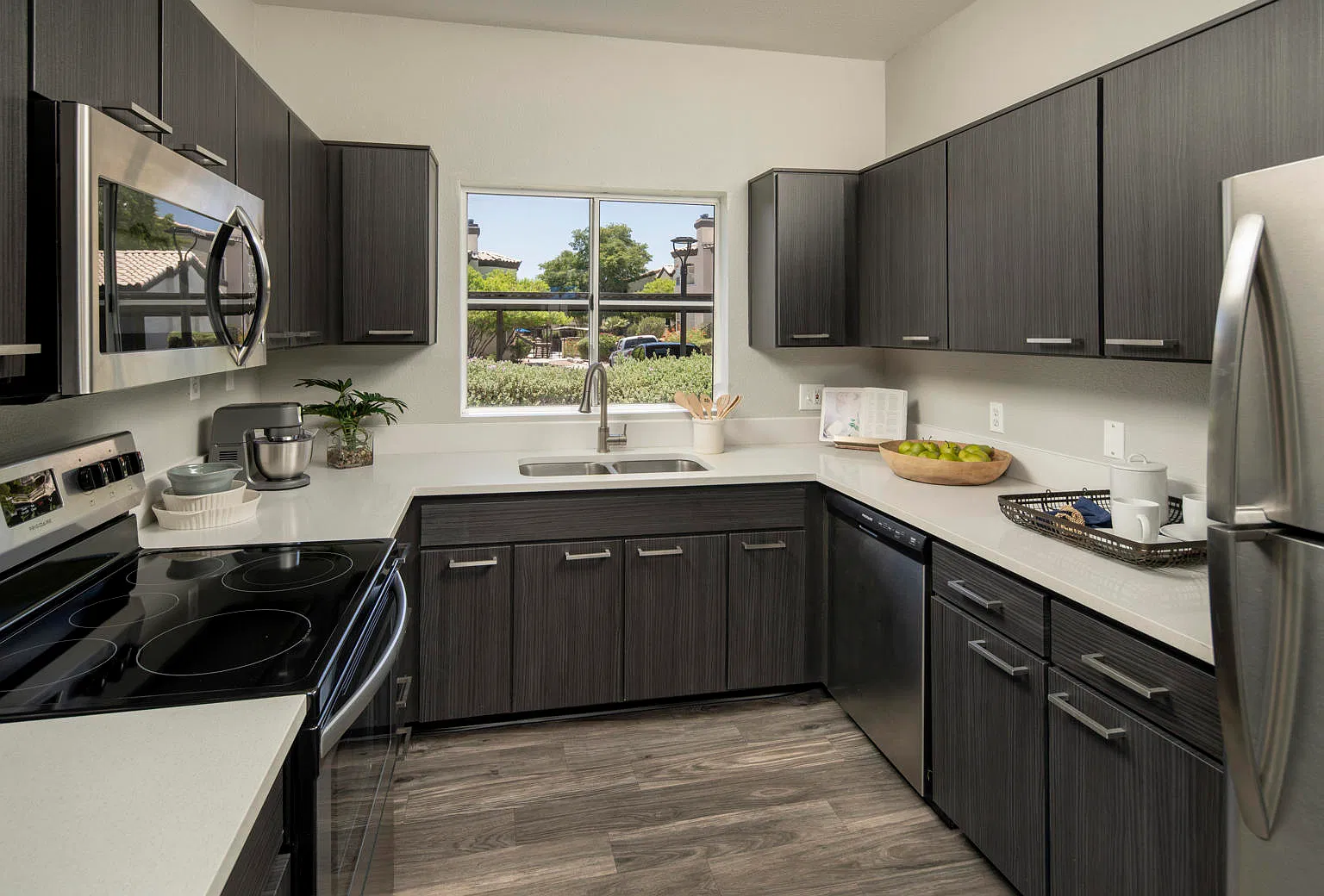 Pinnacle Heights — Photo 4