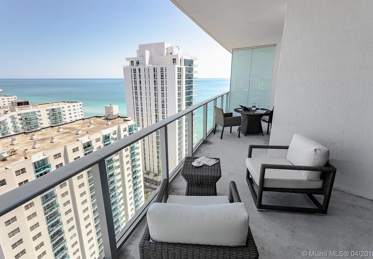 Hyde Condo Resort — Photo 1