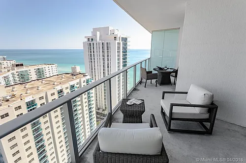 4111 S Ocean Dr #1810 Photo 1