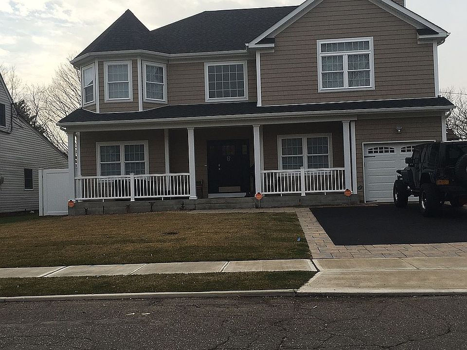 1st image of 40 Hedge Ln