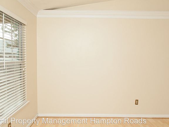 5th image of 5346 Tuttle Creek Ct
