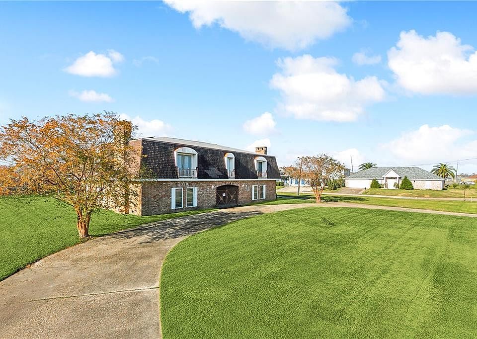 1st image of 177 Farm Rd