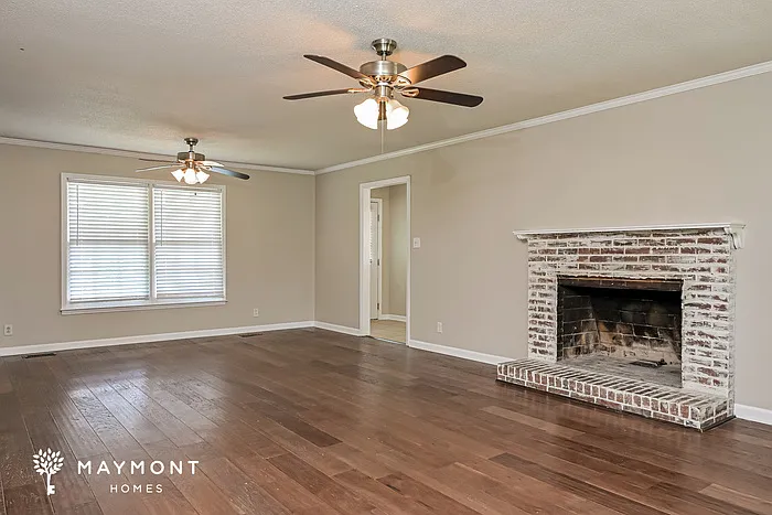 6670 Fran Dr — Photo 5