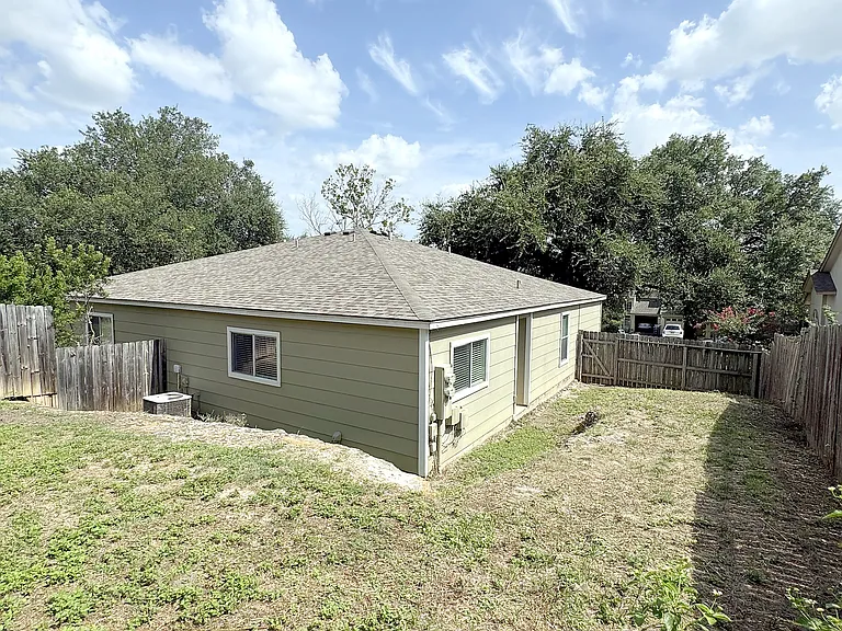 7905 Santa Catalina — Photo 20