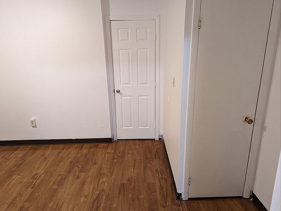 5th image of 890 Quadrilla Dr
