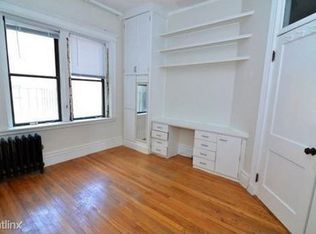 22 Fenway, Boston, MA 02215