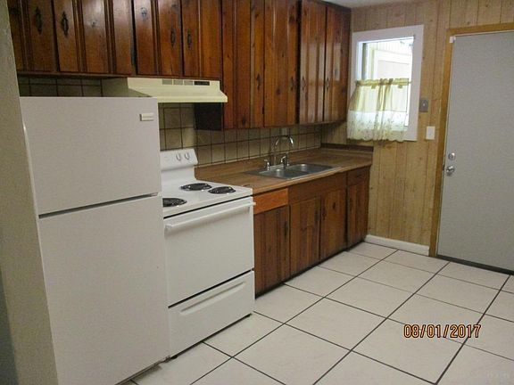 2nd image of 700 Mills Ave APT A