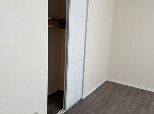 125 Summit Ave N APT 6, Kent, WA 98030