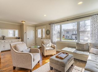 9 Dorothy Rd, Parsippany, NJ 07054