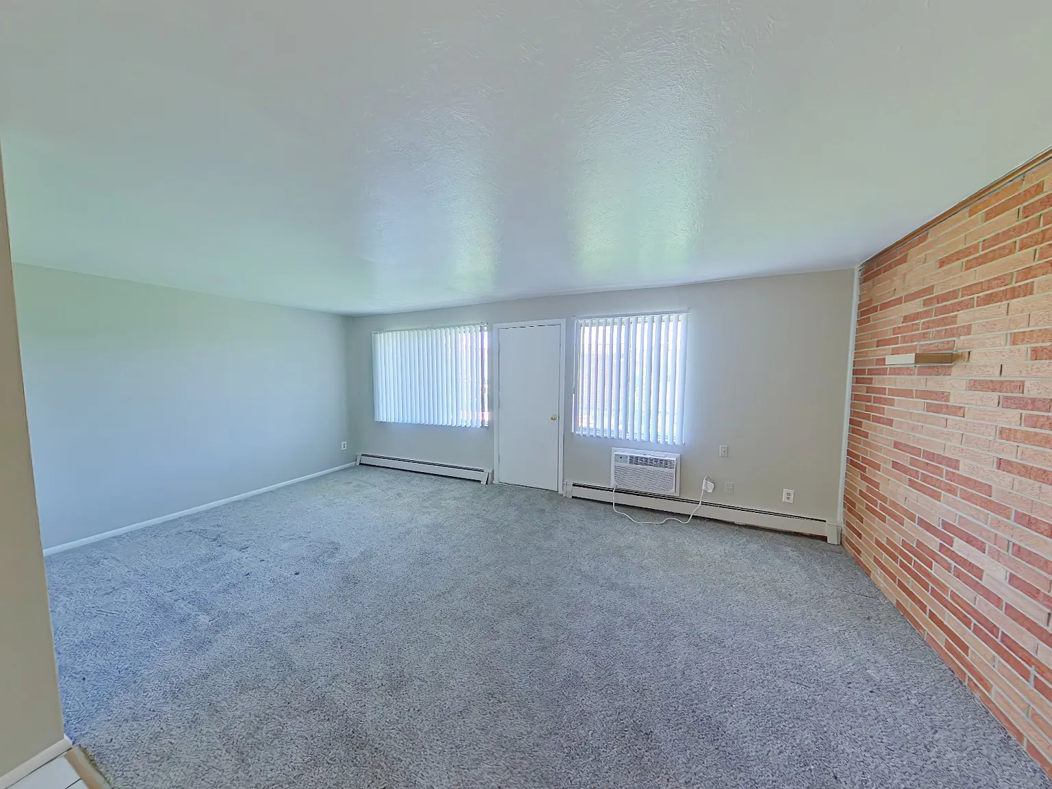 1 bed, 725 sqft, $900 — Photo 3