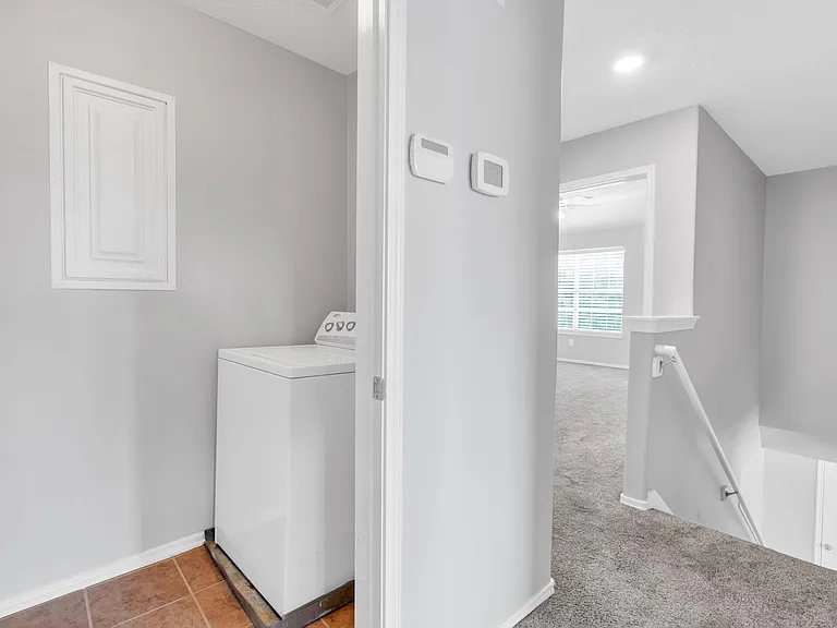7215 Cool Springs Ct — Photo 21