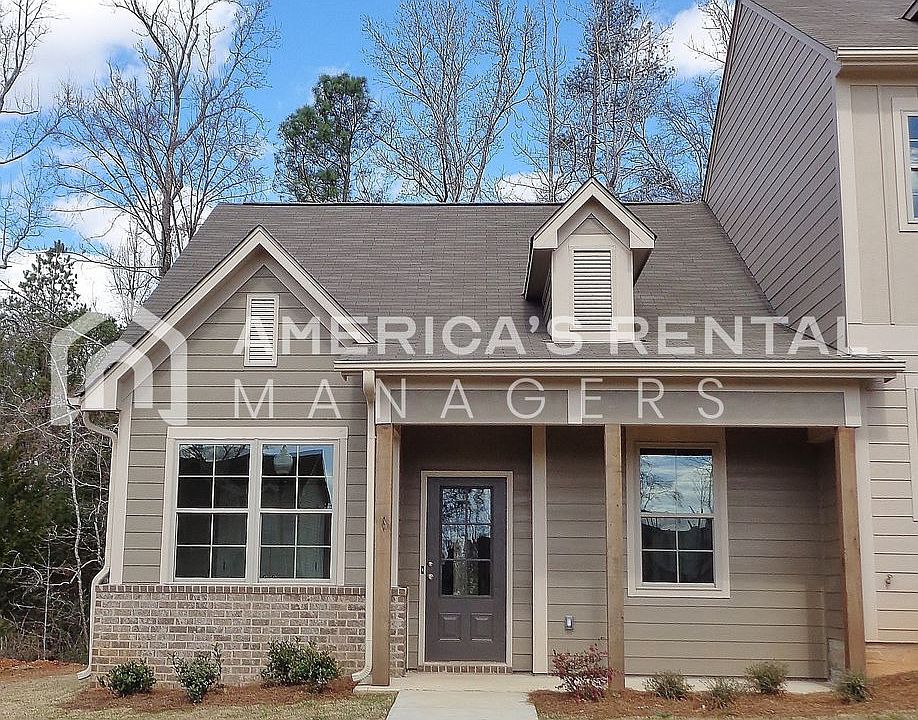 1st image of 602 The Heights Ln