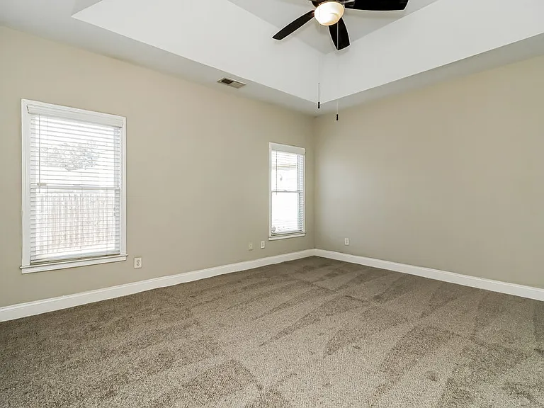 49 Celtic Ct — Photo 10