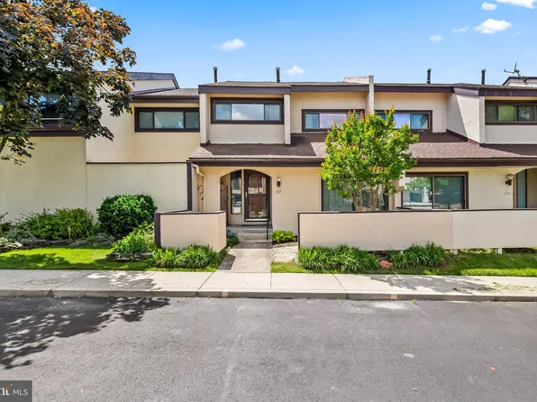 737 Stoney Spring Dr, Baltimore, MD 21210