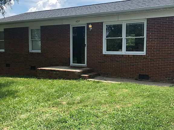 2nd image of 429 Farmview Dr