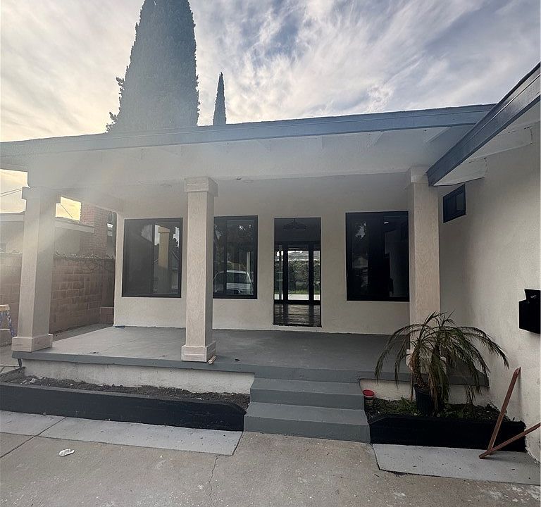 1st image of 2715 Petaluma Ave