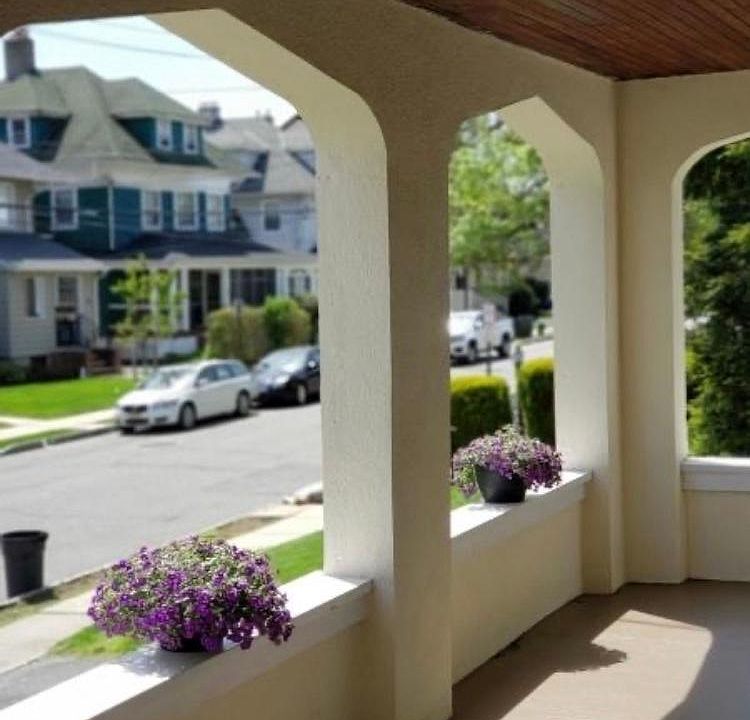 Lemonade Porch