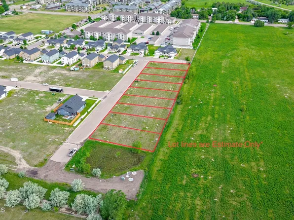 9th Ave E, Williston, ND 58801