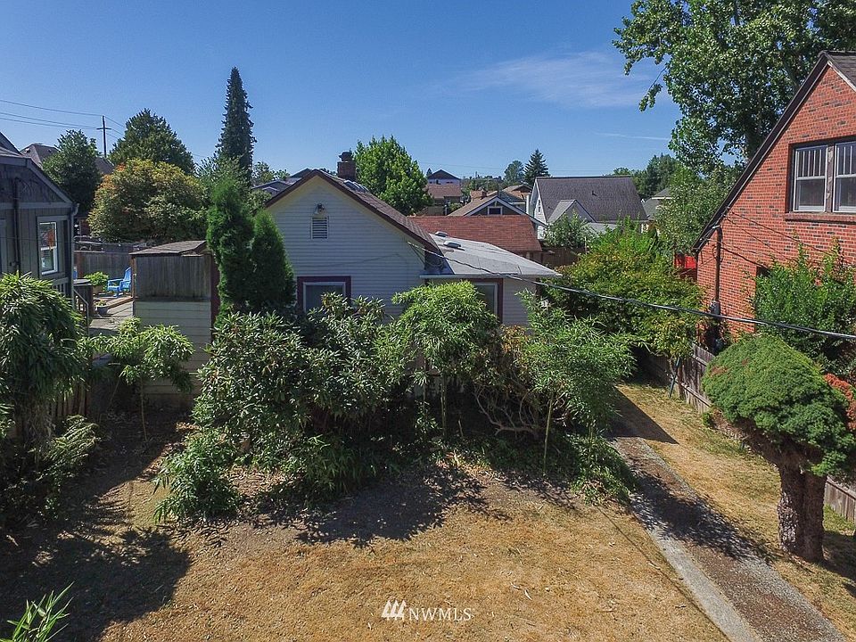1117 Cogean Avenue - Bremerton 98337
