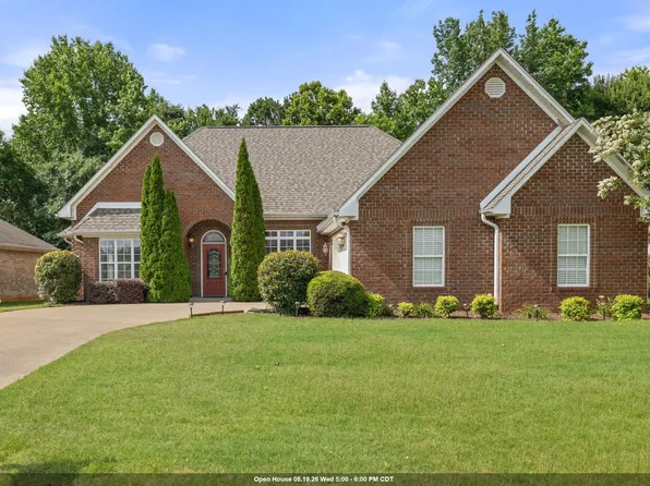 313 Sherborne Ct, Florence, AL 35633